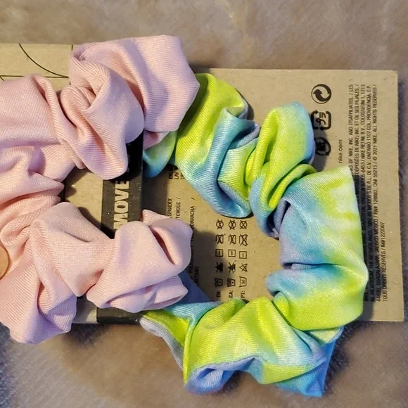 Nike Dri-FIT Gathered Hair Ties - Picture 2 of 6